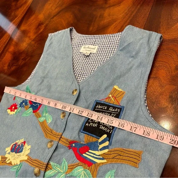 Westbound Embroidered Vest size M - Picture 7 of 8